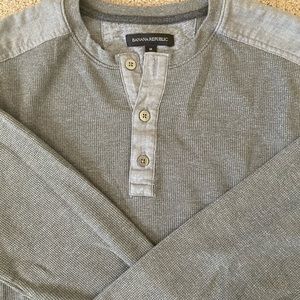 BANANA REPUBLIC men’s shirt size M